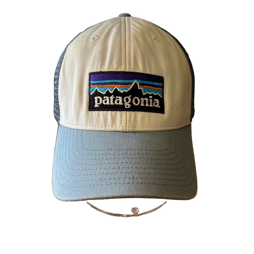 Patagonia P-6 Logo Trucker Hat Mens One Size White Blue Mesh Back Adjustable